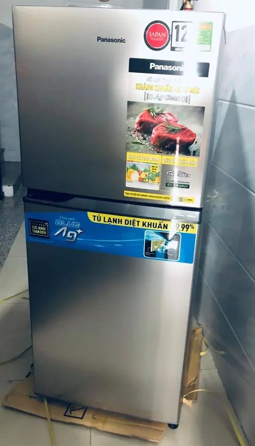 Khách hàng review Tủ lạnh Panasonic Inverter 234 lít NR-TV261APSV 29