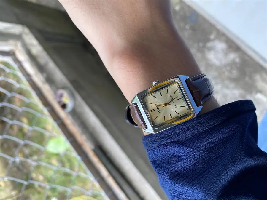 Khách hàng review Đồng hồ CASIO Timeless 22 mm Nữ LTP-V007L-9EUDF 3