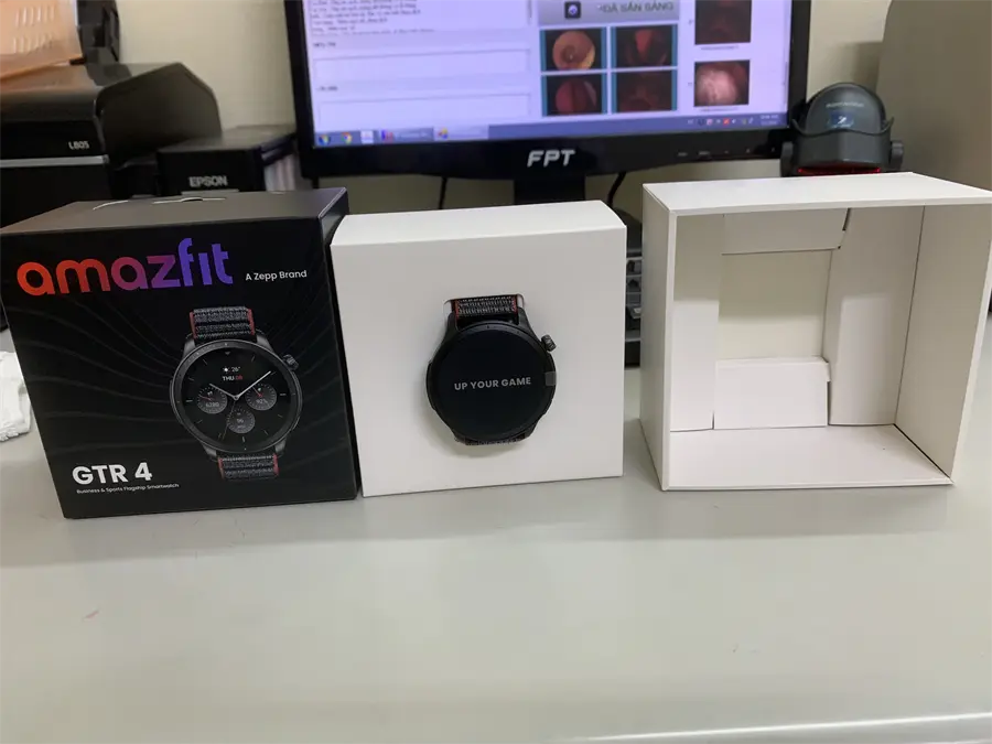 Khách hàng review Đồng hồ thông minh Amazfit GTR 4 46mm 9