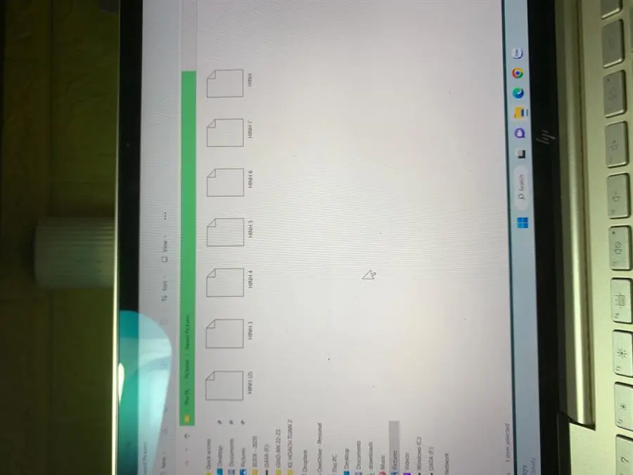 Khách hàng review Laptop HP Envy 13 ba1537TU i5 1135G7/8GB/256GB/Win11 (4U6P0PA) 4
