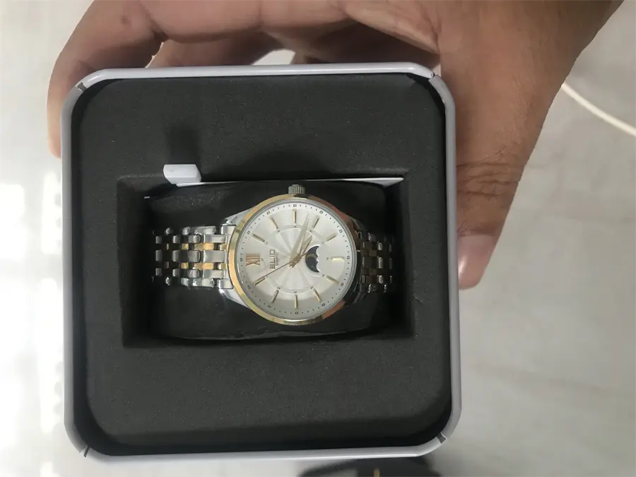 Khách hàng review Đồng hồ ELIO 29 mm Nữ ES023-C2 1