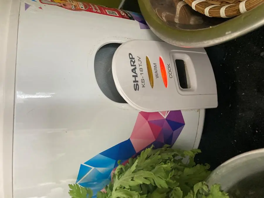 Khách hàng review Nồi cơm nắp gài Sharp 1.8 lít KS-18TJV 25