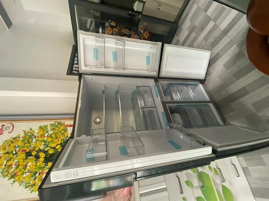 Khách hàng review Tủ lạnh Aqua Inverter 456 lít Multi Door AQR-M525XA(FB) 11