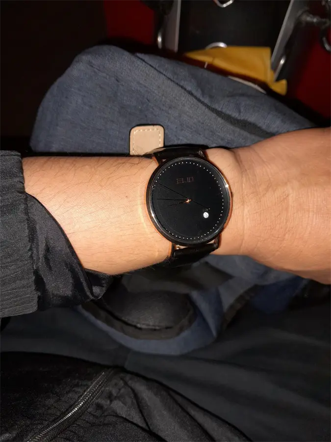 Khách hàng review Đồng hồ ELIO 40 mm Nam EL061-01 2