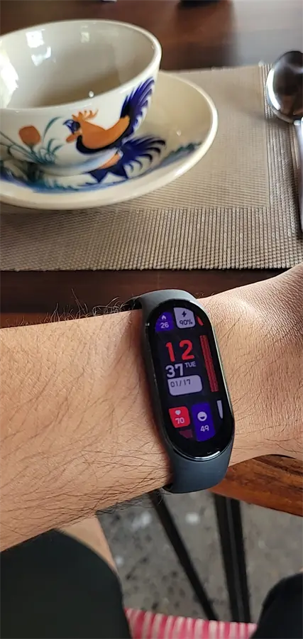 Khách hàng review Vòng đeo tay thông minh Mi Band 7 Đen 20