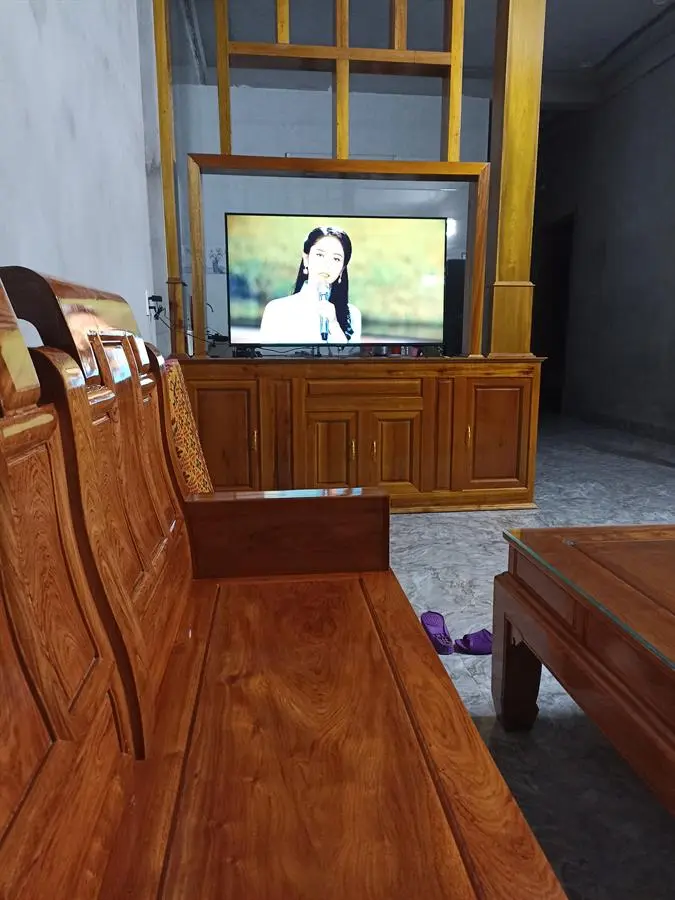 Khách hàng review Smart Tivi LG 4K 55 inch 55UQ8000PSC 27