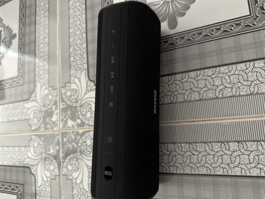 Khách hàng review Loa Bluetooth Mozard H8030D Đen 4