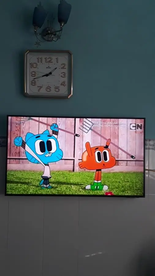 Khách hàng review Smart Tivi Samsung 4K Crystal UHD 43 inch UA43AU8100 8