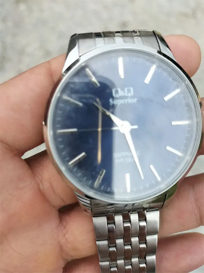 Khách hàng review Đồng hồ Q 3