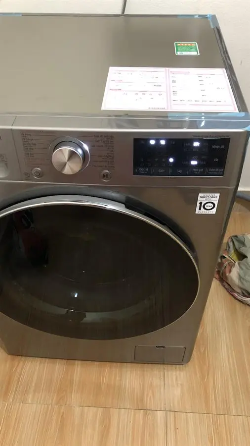 Khách hàng review Máy giặt sấy LG AI DD Inverter giặt 9 kg - sấy 5 kg FV1409G4V 6