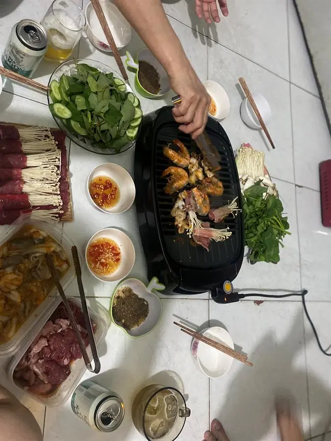 Khách hàng review Bếp nướng điện Delites BN02 2