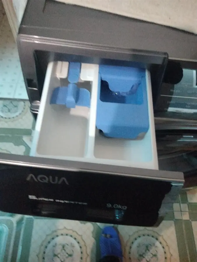 Khách hàng review Máy giặt Aqua Inverter 9.0 KG AQD-A900F S 5