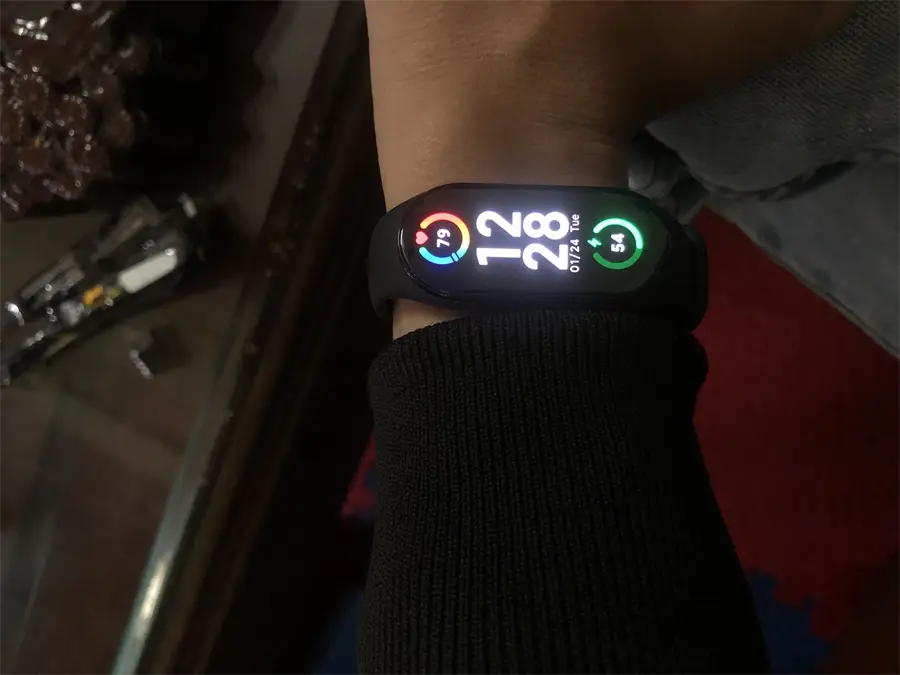Khách hàng review Vòng đeo tay thông minh Mi Band 7 Đen 18