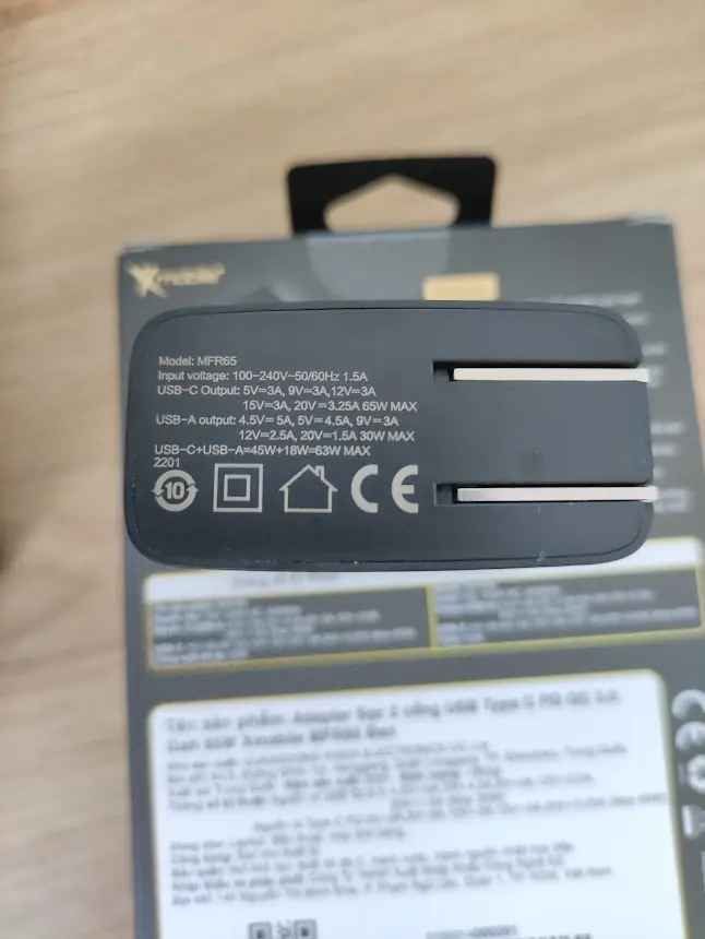 Khách hàng review Adapter Sạc 2 cổng USB Type C PD QC 3.0 GaN 65W Xmobile MFR65 1