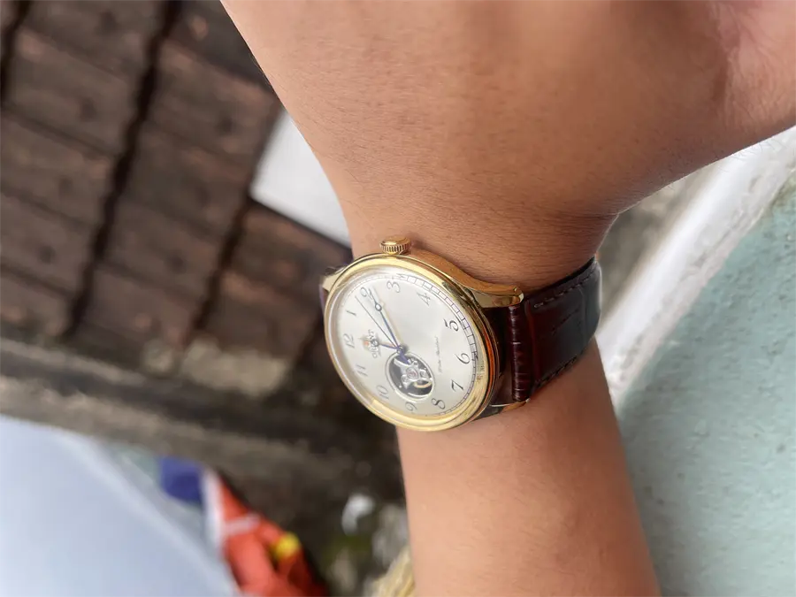 Khách hàng review Đồng hồ ORIENT Bambino 40 mm Nam RA-AG0001S10B 3