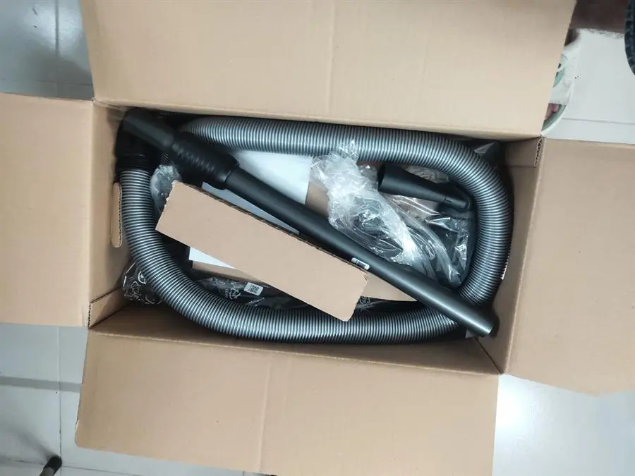 Khách hàng review Máy hút bụi dạng hộp Samsung VC18M21M0VN/SV-N 10