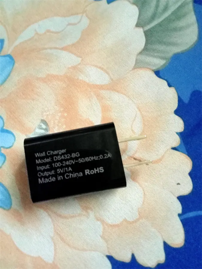 Khách hàng review Adapter sạc USB 5W AVA DS432 1