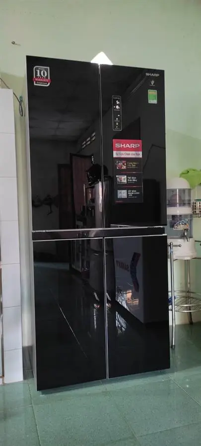 Khách hàng review Tủ lạnh Sharp Inverter 401 lít Multi Door SJ-FXP480VG-BK 4