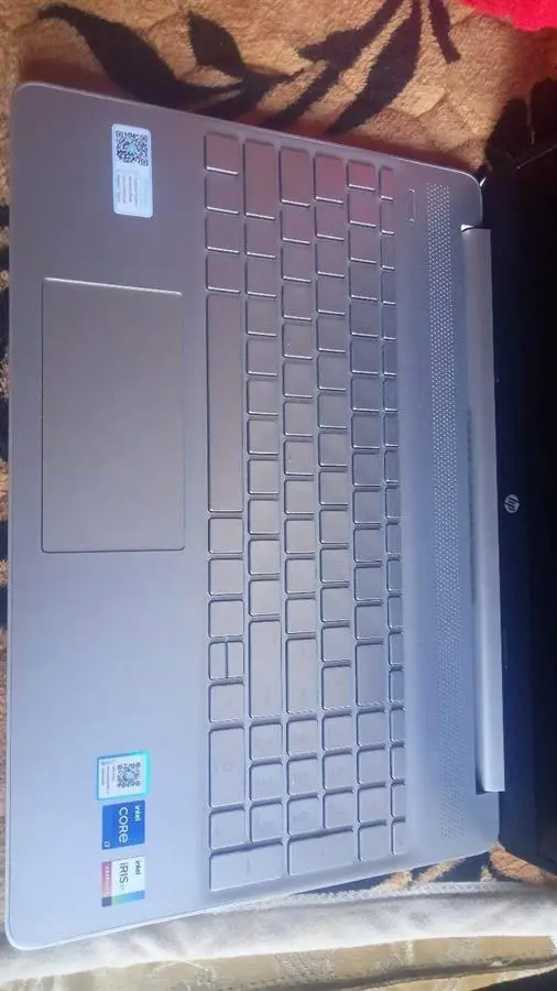 Khách hàng review Laptop HP 15s fq5077TU i7 1255U/8GB/512GB/Win11 (6K797PA) 1