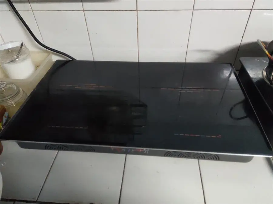 Khách hàng review Bếp từ hồng ngoại âm Hawonkoo CEH-210-IF 4200W 2