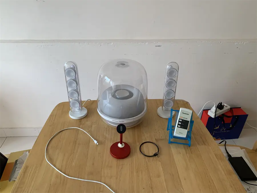 Khách hàng review Loa Bluetooth Harman Kardon SoundSticks 4 1