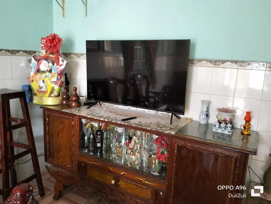 Khách hàng review Smart Tivi Samsung 4K 50 inch UA50AU7002 11