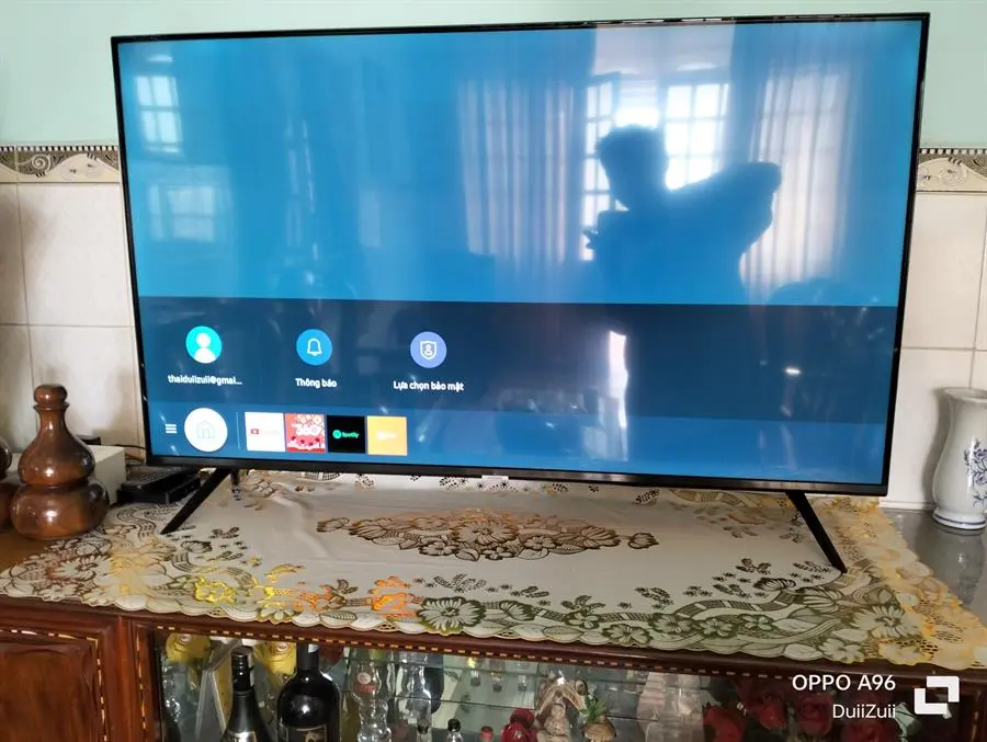 Khách hàng review Smart Tivi Samsung 4K 50 inch UA50AU7002 12