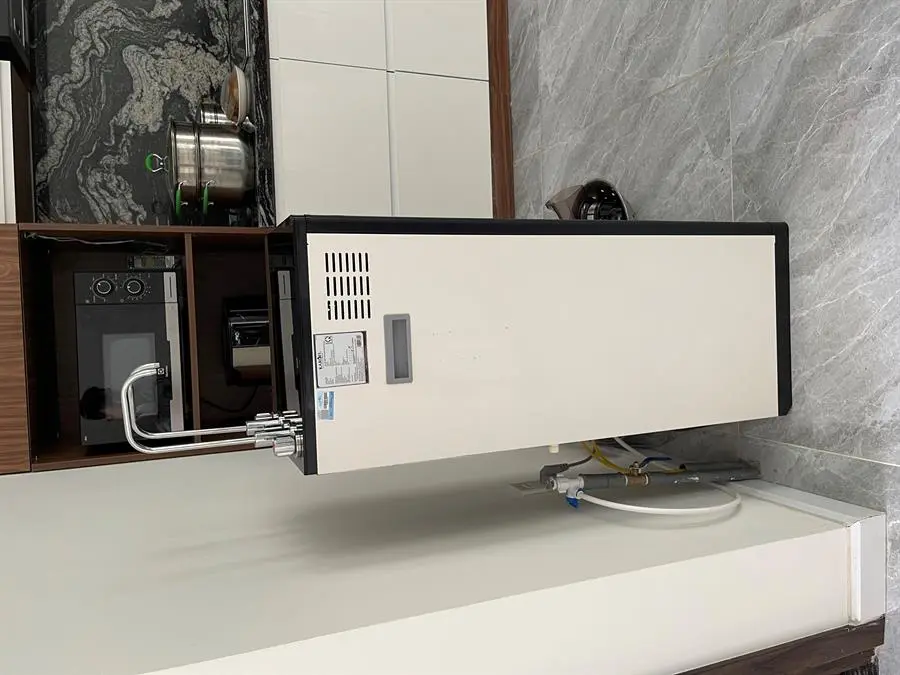 Khách hàng review Máy lọc nước RO nóng nguội lạnh Hydrogen Karofi KAD-D66 11 lõi 54