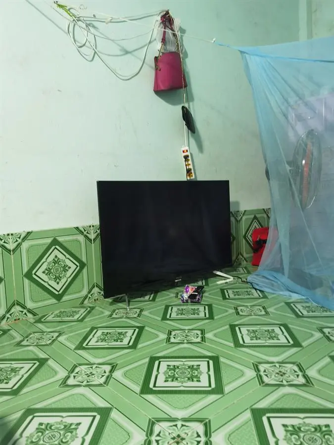 Khách hàng review Android Tivi FFalcon 4K 43 inch 43UF2 1