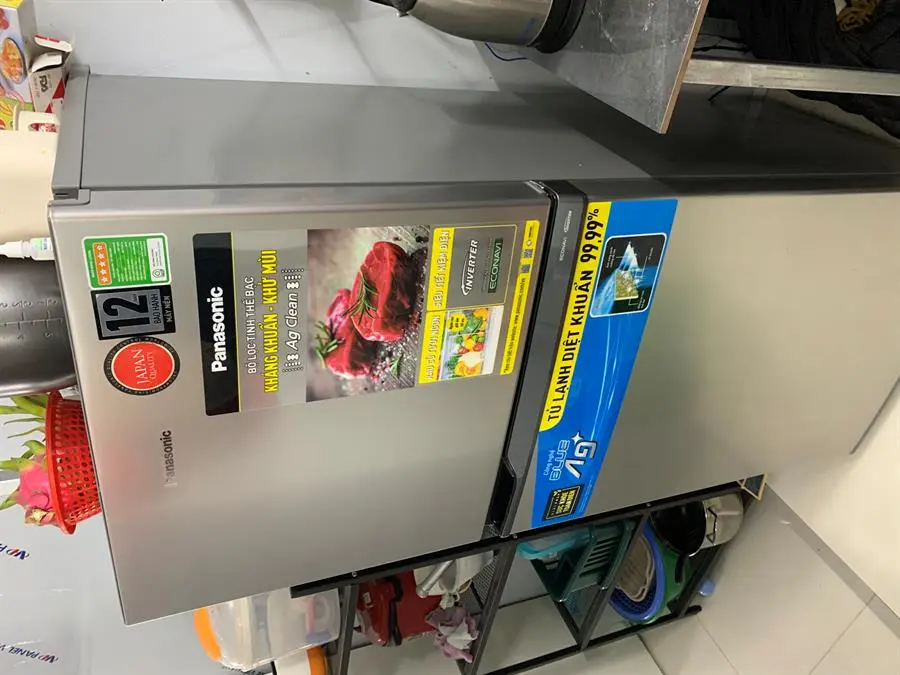 Khách hàng review Tủ lạnh Panasonic Inverter 234 lít NR-TV261APSV 28
