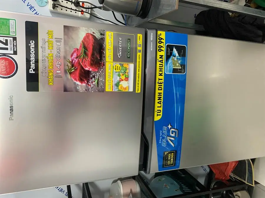 Khách hàng review Tủ lạnh Panasonic Inverter 234 lít NR-TV261APSV 27