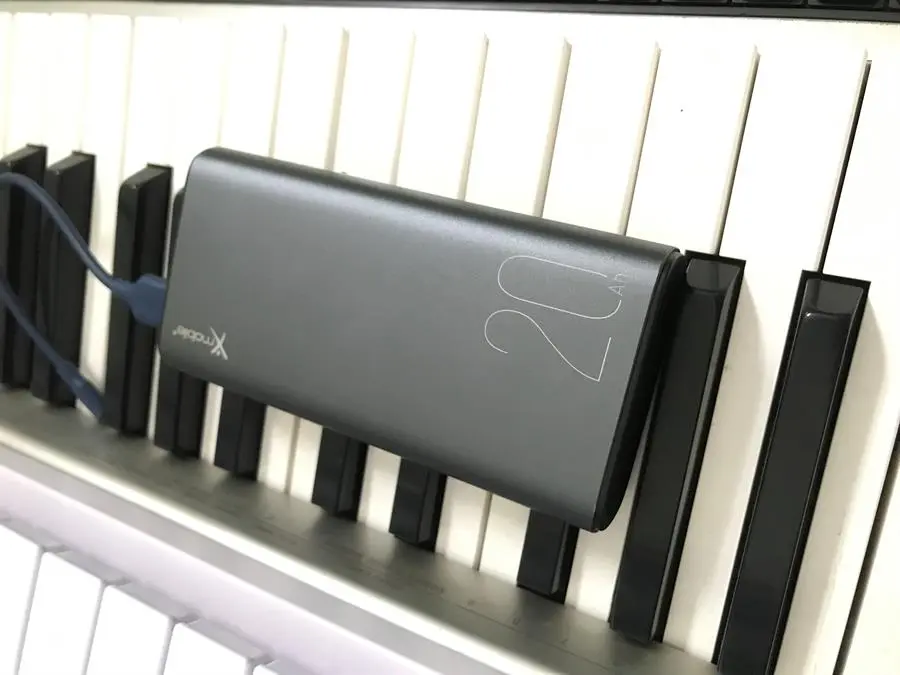 Khách hàng review Pin sạc dự phòng Polymer 20000mAh Type C PD QC3.0 20W Xmobile PowerBox  JP218 21