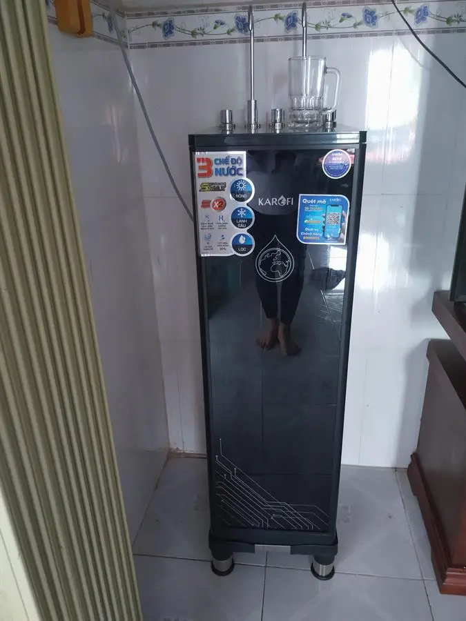 Khách hàng review Máy lọc nước RO nóng nguội lạnh Hydrogen Karofi KAD-D66 11 lõi 52