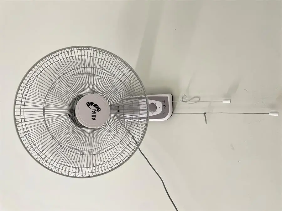 Khách hàng review Quạt treo tường Asia 3 cánh VY357690 55W 11