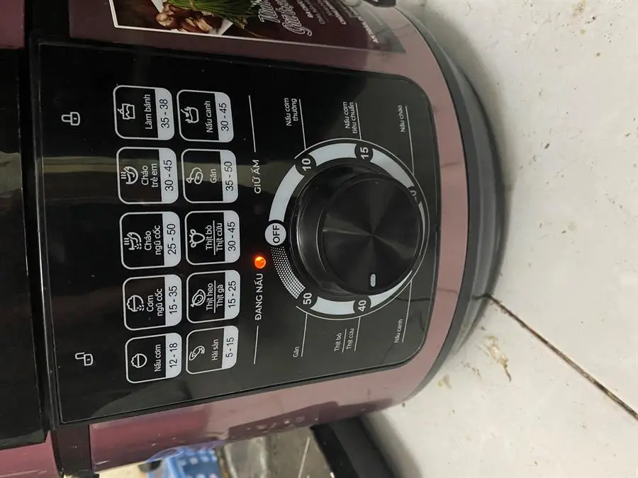 Khách hàng review Nồi áp suất điện Sunhouse SHD1657 6 lít 1