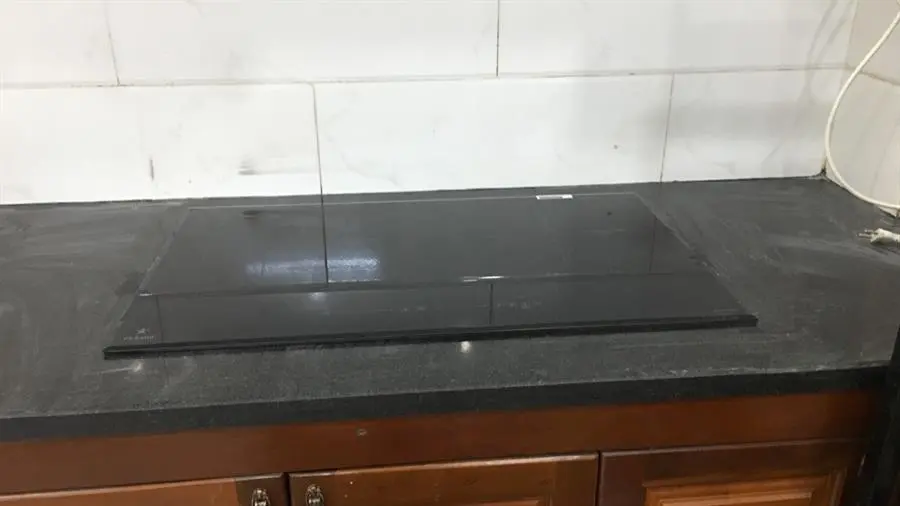 Khách hàng review Bếp từ hồng ngoại lắp âm Pramie 2108 3