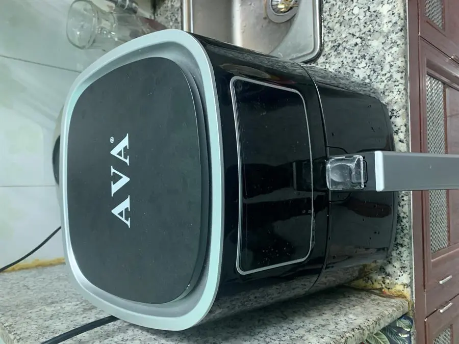 Khách hàng review Nồi chiên không dầu AVA 5 lít AF40155D 8