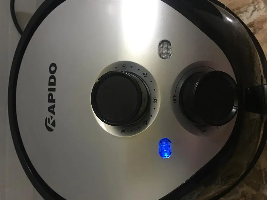 Khách hàng review Nồi chiên không dầu Rapido RAF5.0M 5 lít 2