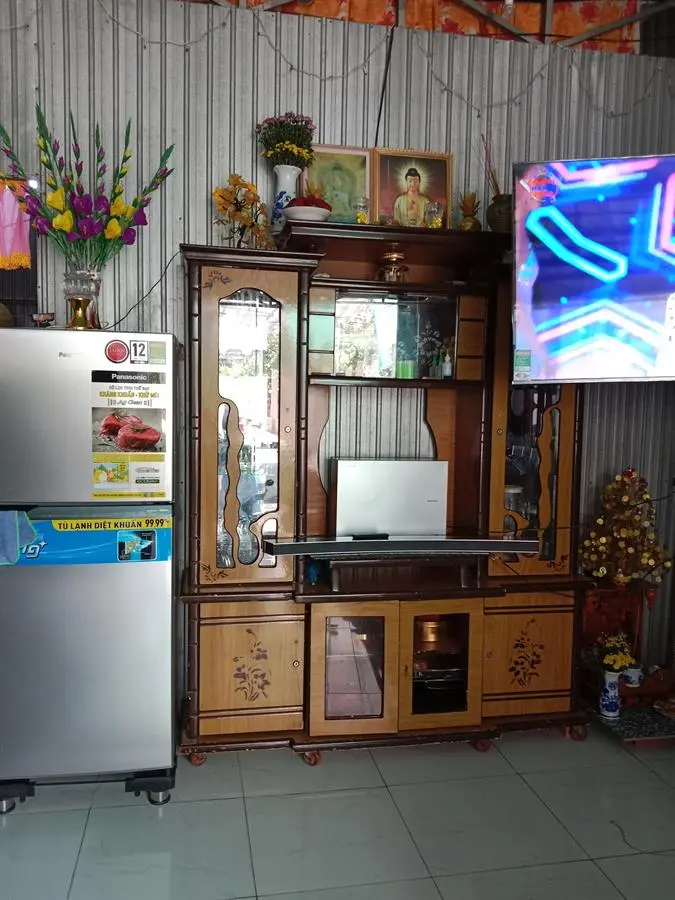 Khách hàng review Tủ lạnh Panasonic Inverter 234 lít NR-TV261APSV 25