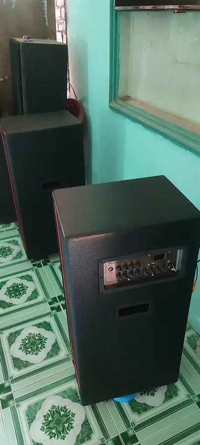 Khách hàng review Cặp loa điện karaoke BlackHammer BH-410 400W 2