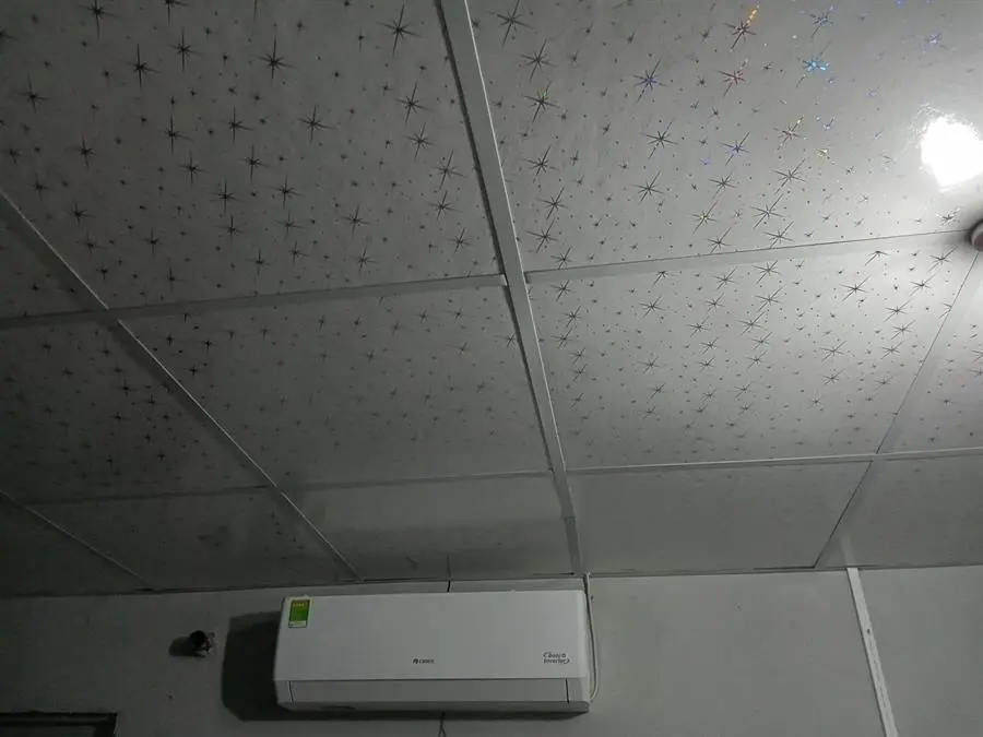 Khách hàng review Máy lạnh Gree Inverter 1 HP GWC09PB-K3D0P4 12