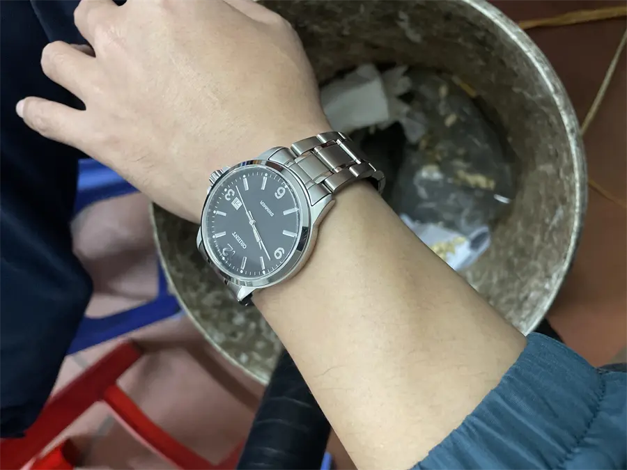 Khách hàng review Đồng hồ ORIENT 41 mm Nam SUNE5005B0 2