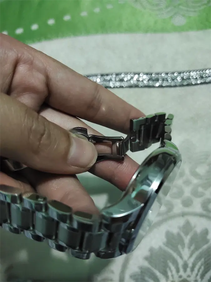Khách hàng review Đồng hồ ELIO 42 mm Nam ES071-01 3