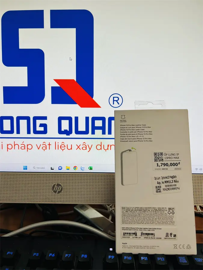 Khách hàng review Ốp lưng MagSafe iPhone 13 Pro Max Da Apple MM1L3 Chính hãng 1