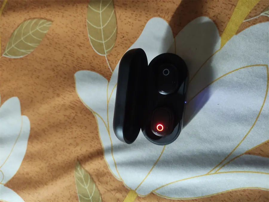 Khách hàng review Tai nghe Bluetooth True Wireless Mozard TS13 24