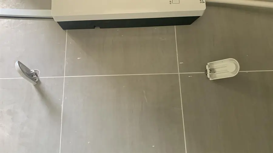 Khách hàng review Máy nước nóng trực tiếp Panasonic 4500W DH-4RL1VW 8