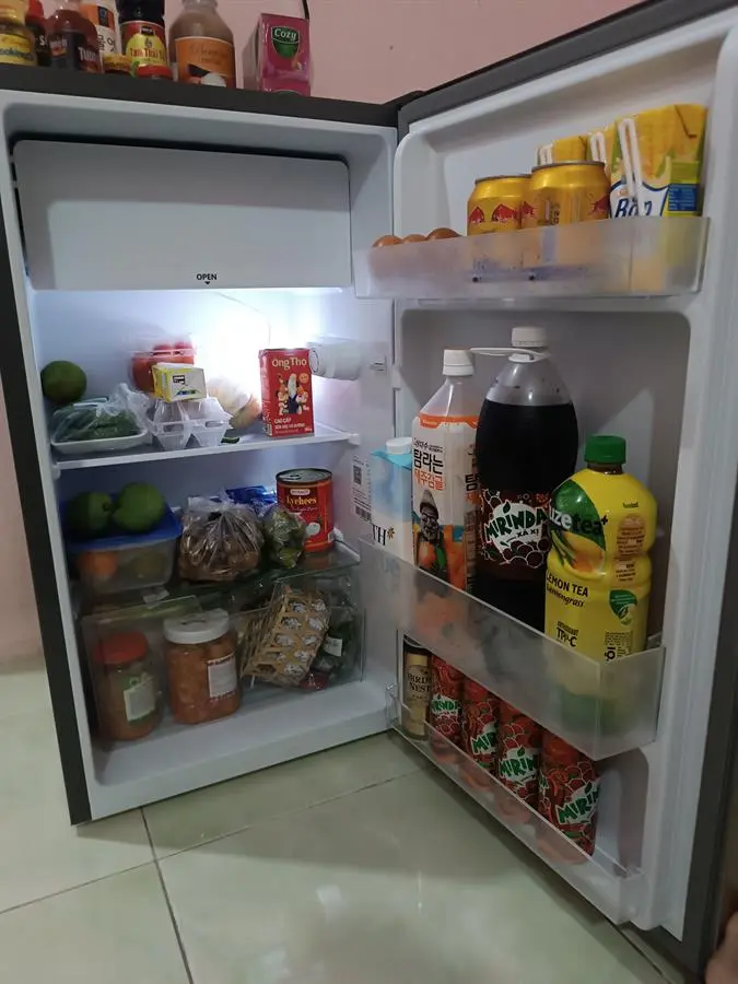 Khách hàng review Tủ lạnh Electrolux 94 lít EUM0930AD-VN 28