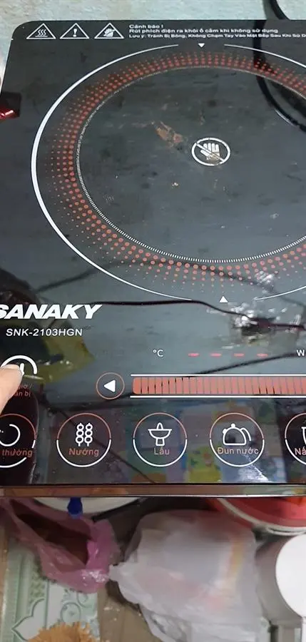 Khách hàng review Bếp hồng ngoại đơn Sanaky SNK-2103HGN 2000W 6