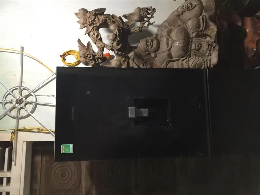Khách hàng review Tủ lạnh Samsung Inverter 307 lít RB30N4190BU/SV 4
