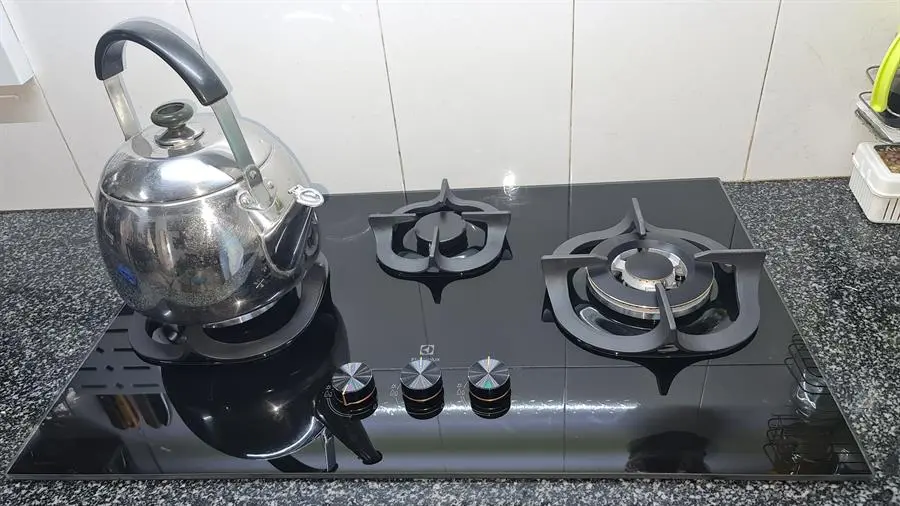 Khách hàng review Bếp ga âm Electrolux EHG8321BC 4